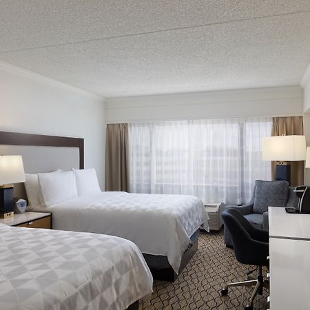 Holiday Inn Clark - Newark By Ihg Exteriör bild